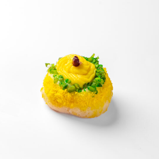 Pista Pineapple Chakko